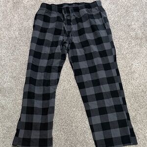 Sonoma Men's Black and Gray Plaid pajama pants flannel